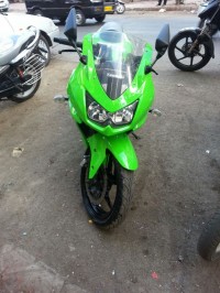 Green Kawasaki Ninja 250R