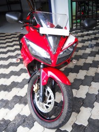 Yamaha YZF R15 2011 Model