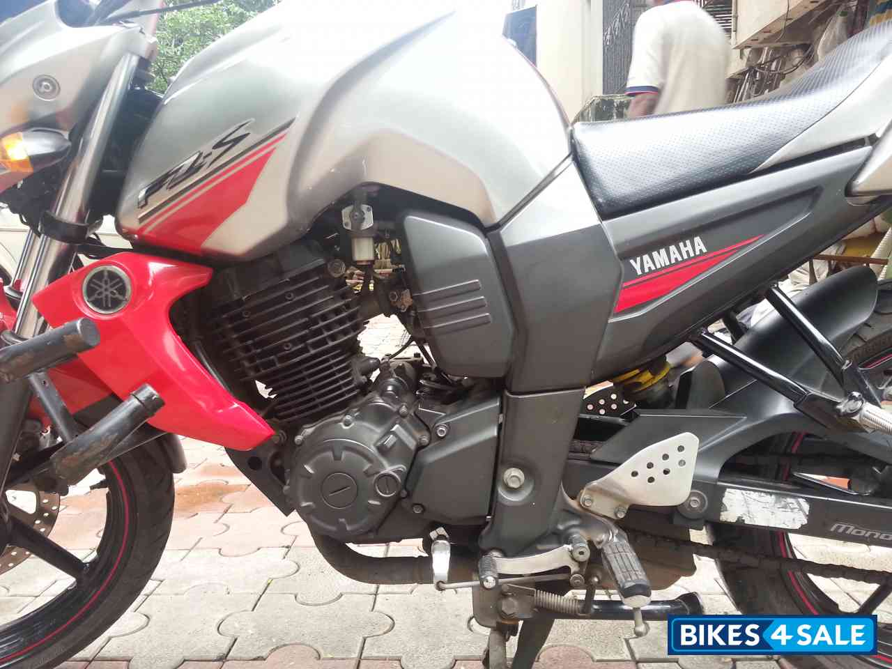 Silver-red Yamaha FZ-S