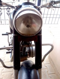 Matte Black Royal Enfield Vintage Bullet