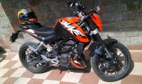 Orange Black KTM Duke 200