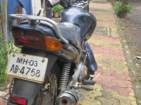 Metallic Blue Yamaha Fazer 125