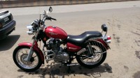 Red Royal Enfield Thunderbird TwinSpark 350
