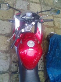 Red Honda CBR 250R