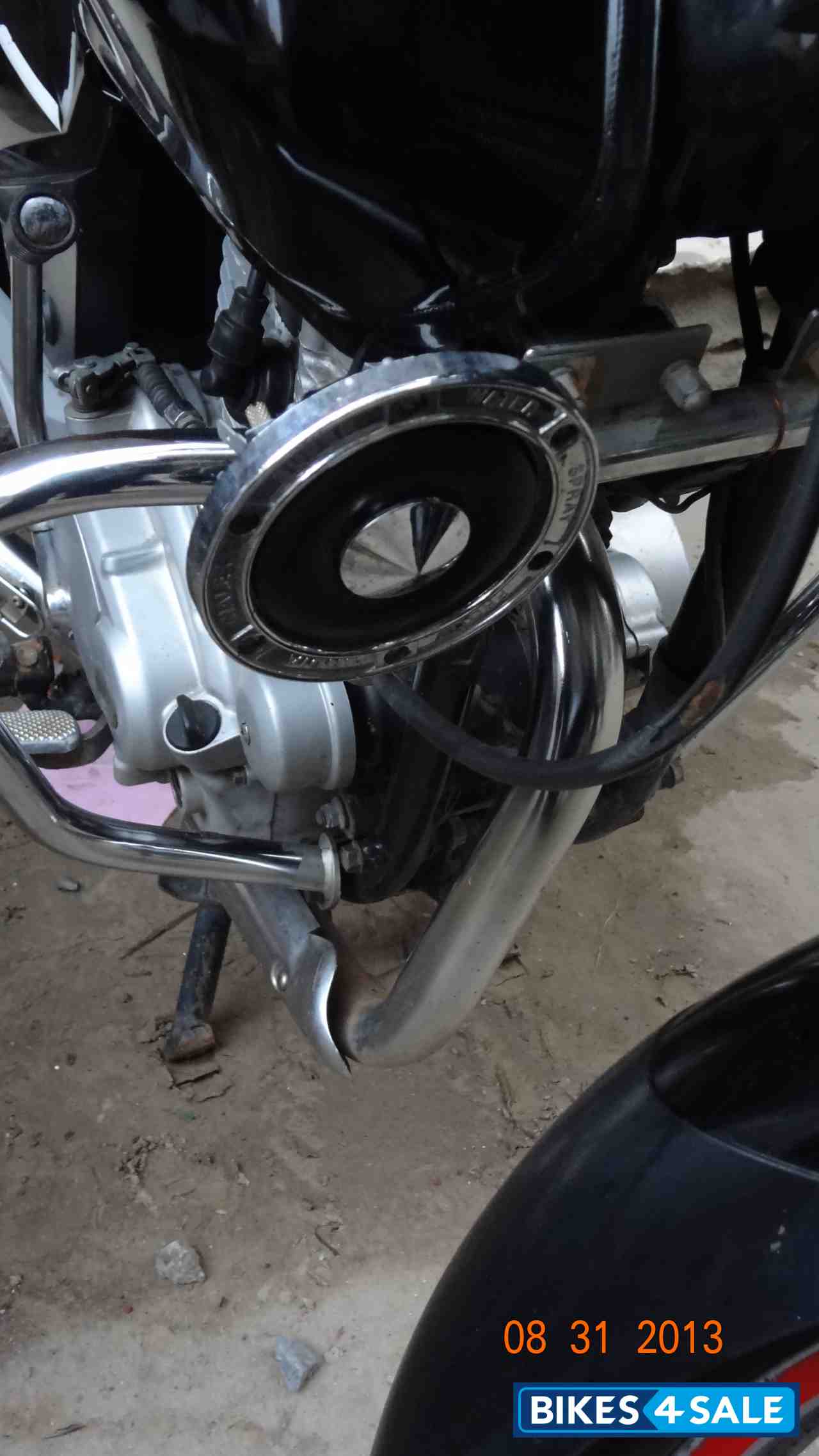 Black Bajaj Pulsar 150 DTSi