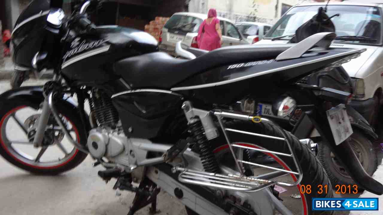 Black Bajaj Pulsar 150 DTSi