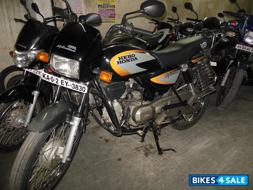 Black Hero Splendor Plus