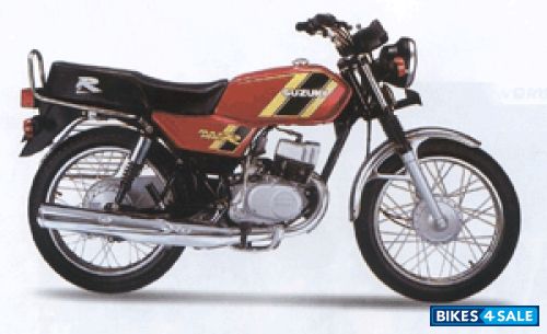 Red Suzuki MAX 100R