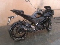 Z Black Yamaha YZF R15 V2