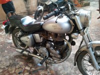 Silver Royal Enfield Bullet Electra 5S