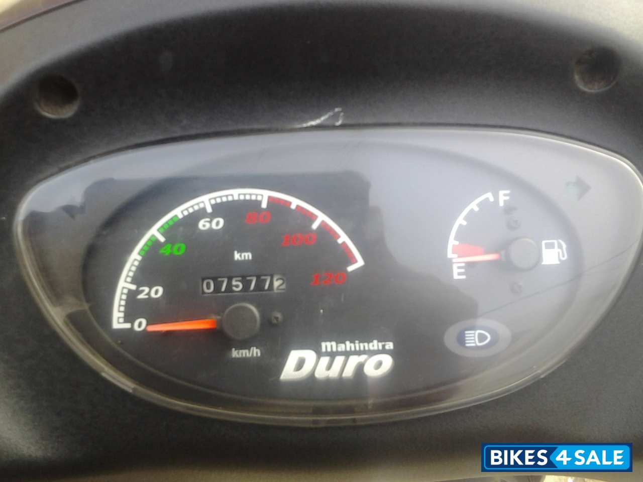 Magenda Mahindra Duro DZ Magenda Mahindra Duro DZ