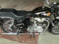 Black Royal Enfield Bullet Standard 350