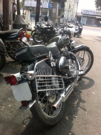 Black Royal Enfield Bullet Standard 350