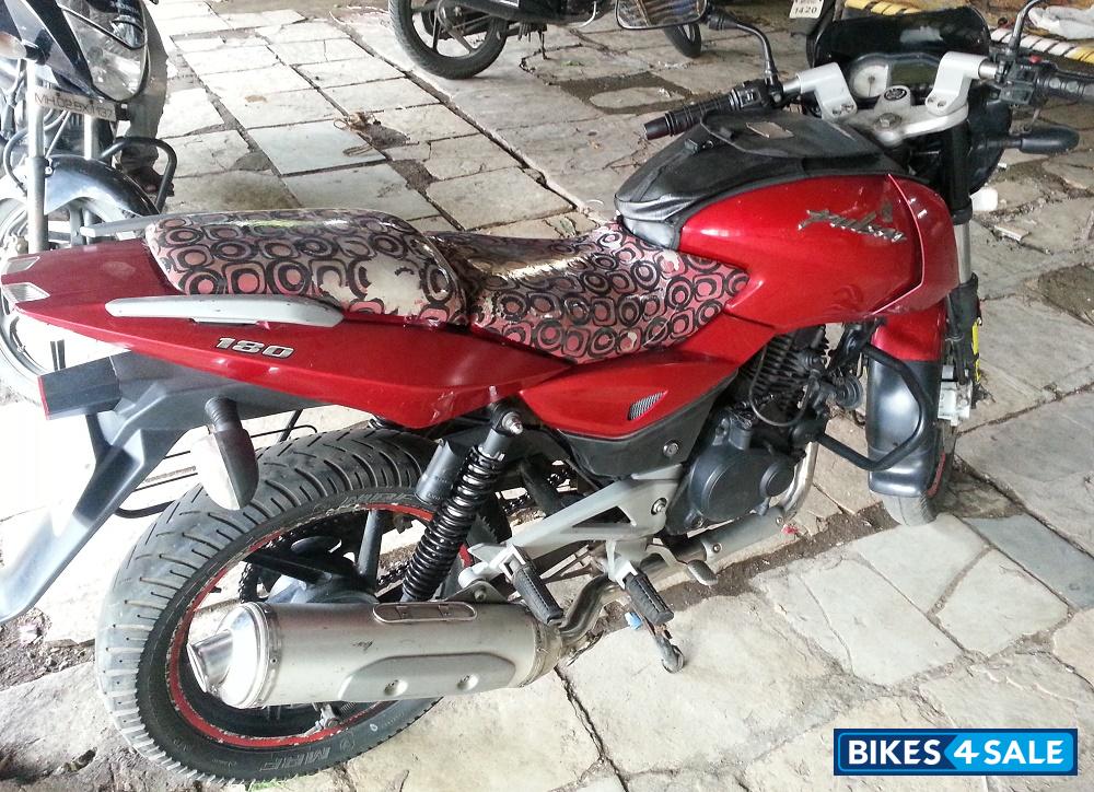 Red Bajaj Pulsar 180 DTSi