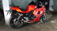 Red Hyosung GT650R