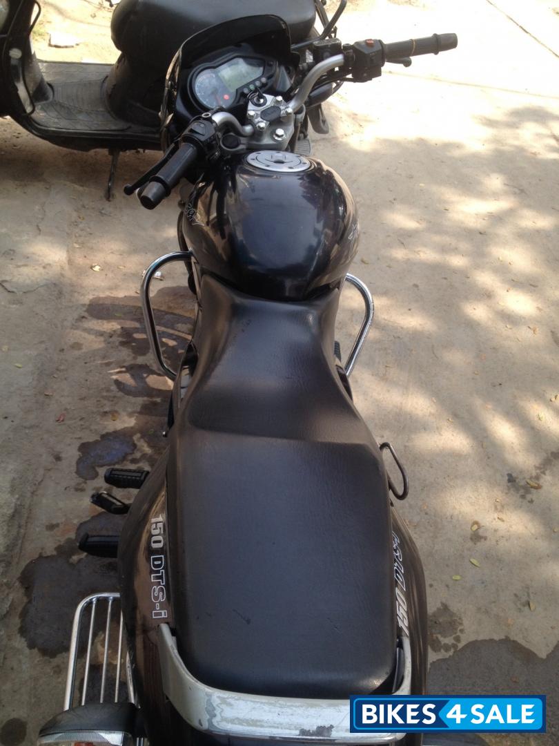 Black Bajaj Pulsar 150 DTSi