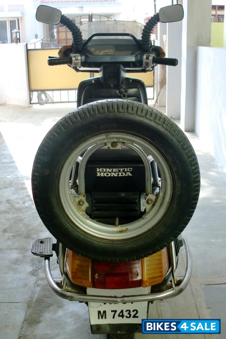 Blue/silver Grey Kinetic Kinetic Honda