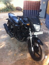 Black Yamaha SZ