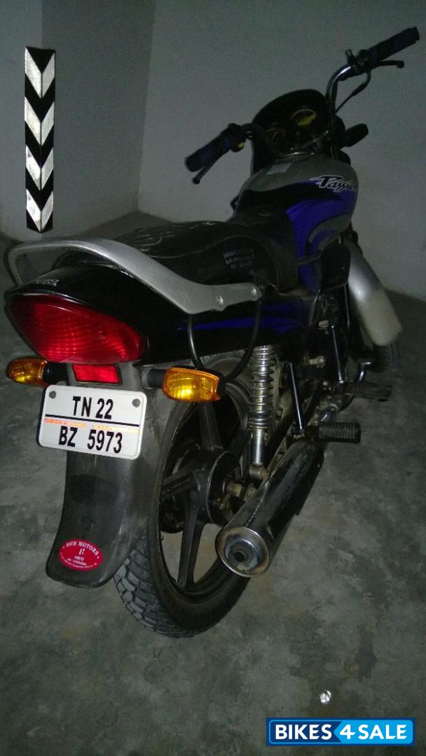 Silver & Black Hero Passion Plus