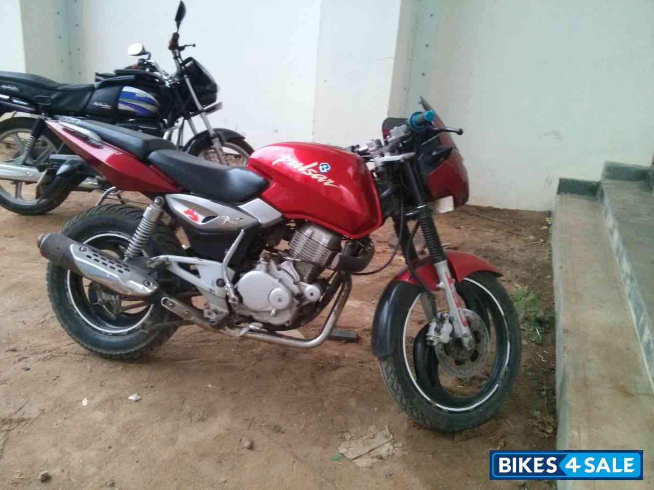 Used 2002 model Bajaj Pulsar 180 Round Headlight for sale in Tiruvarur