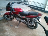 Red Bajaj Pulsar 180 Round Headlight
