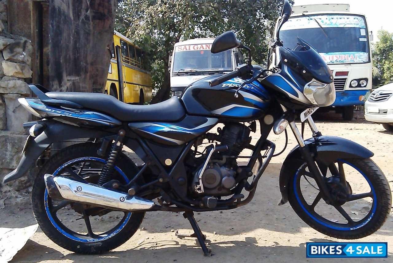 Black & Blue Bajaj Discover 100 DTS-Si