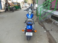 Blue Bajaj Avenger 220 DTS-i