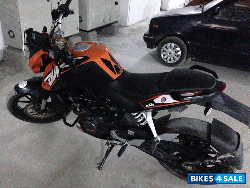 KTM Duke 200