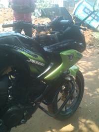 Blacky Green Yamaha Fazer