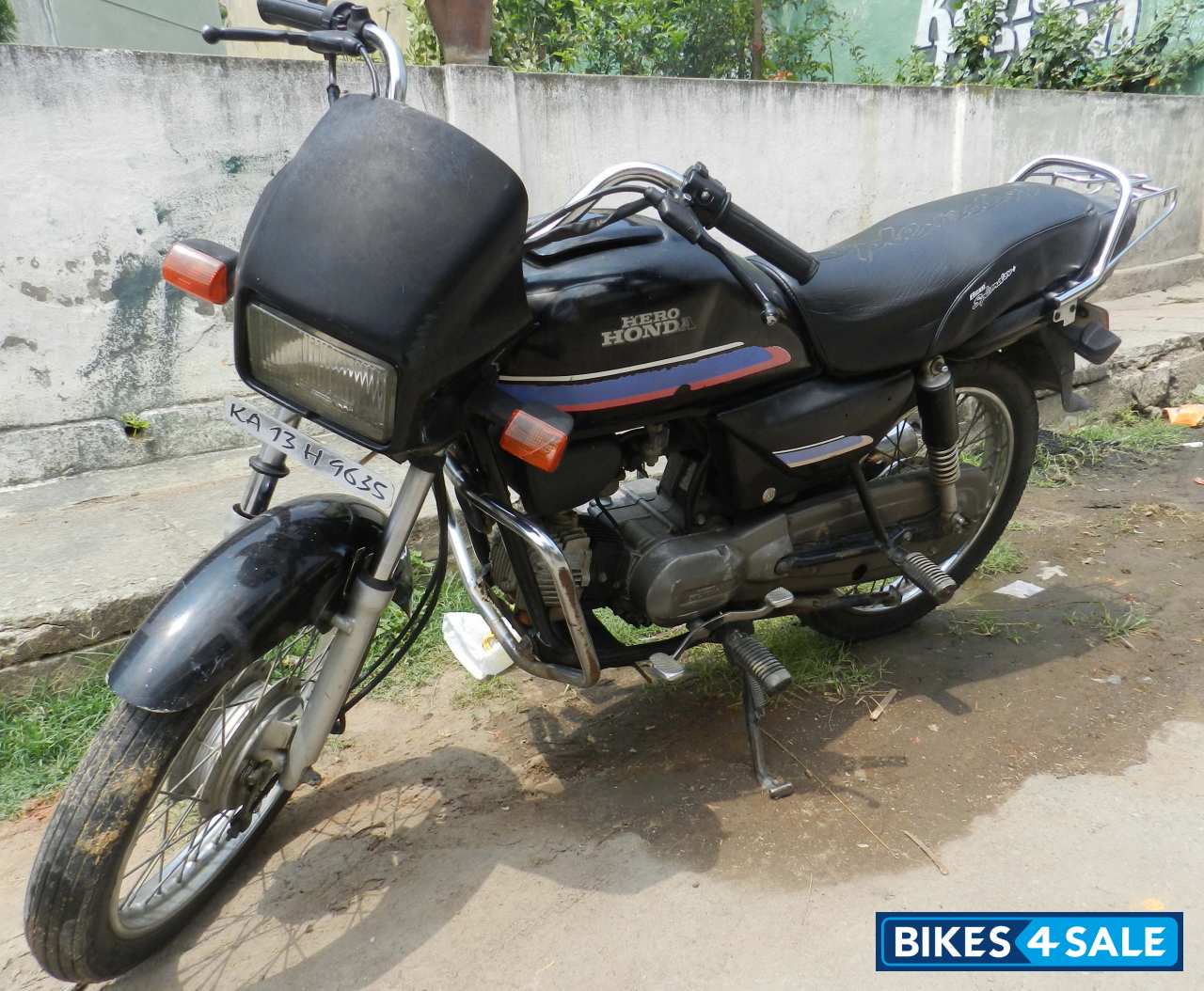 Repainted Black Hero Splendor