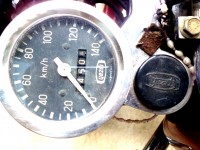 Red Ideal Jawa Yezdi CL II