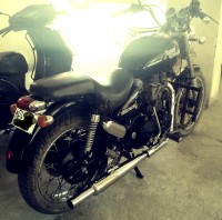 Black Royal Enfield Thunderbird TwinSpark 350