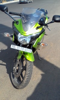 Black Honda CBR 150R