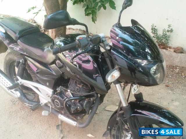 Black Bajaj Pulsar 180 DTSi Black Bajaj Pulsar 180 DTSi