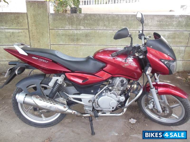 Red Bajaj Pulsar 150 DTSi