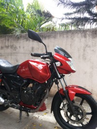 Red TVS Apache RTR 160