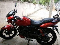 Red TVS Apache RTR 160