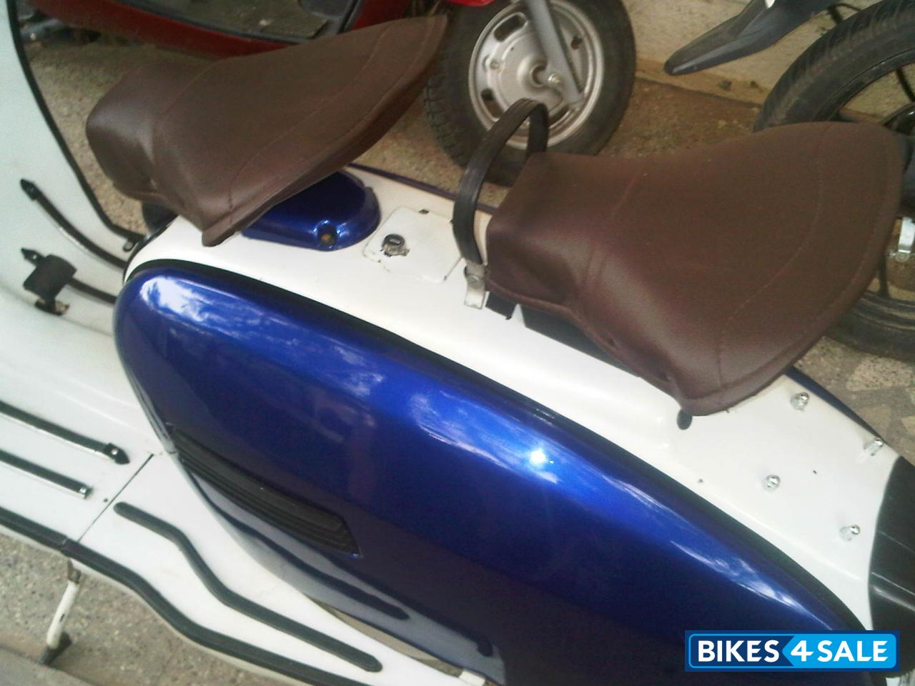 Vintage Scooter Vijai Super