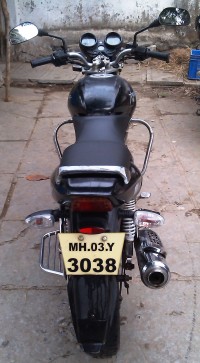 Black Bajaj Pulsar 150 Round Headlight