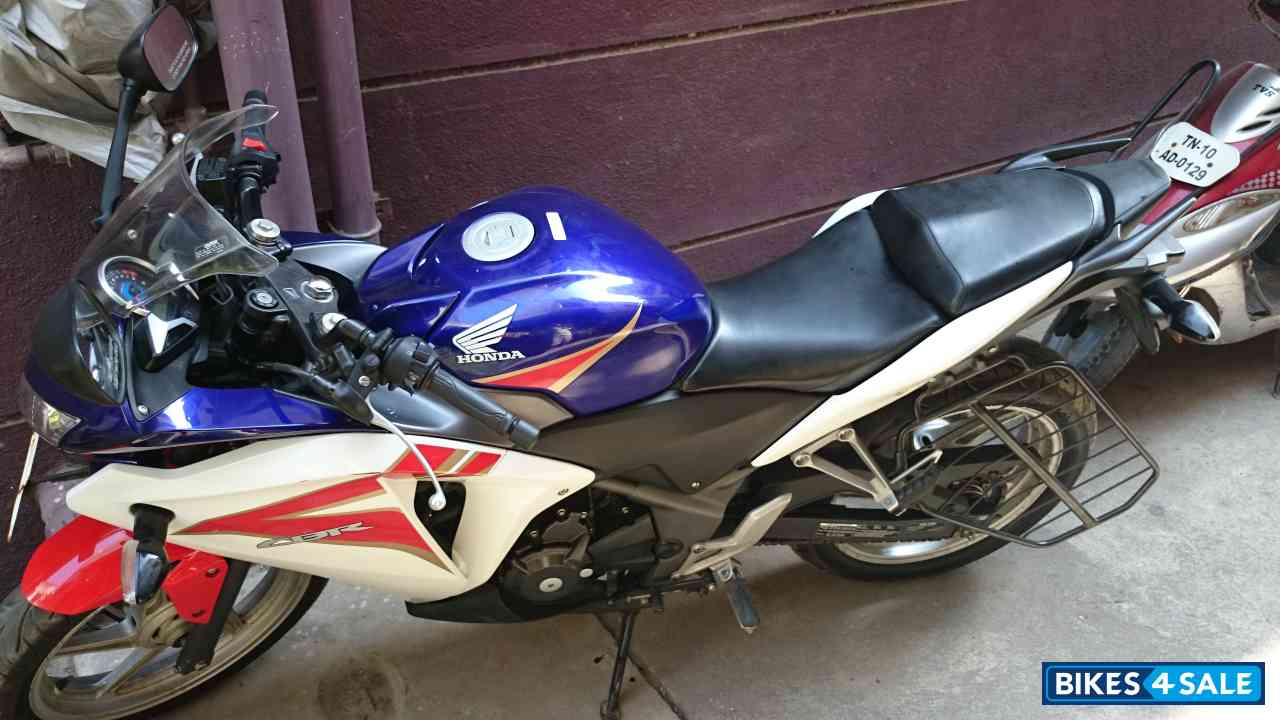 Tri Color Honda CBR 250R