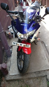 Tri Color Honda CBR 250R
