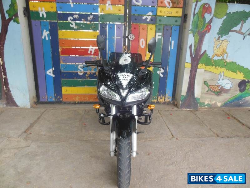 Black Yamaha FZ16