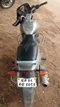 Silver Bajaj Pulsar 150 DTSi