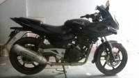 Black Bajaj Pulsar 220 DTSi