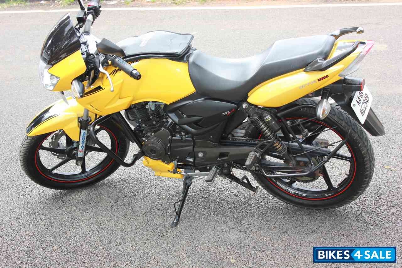 Yellow TVS Apache RTR 160