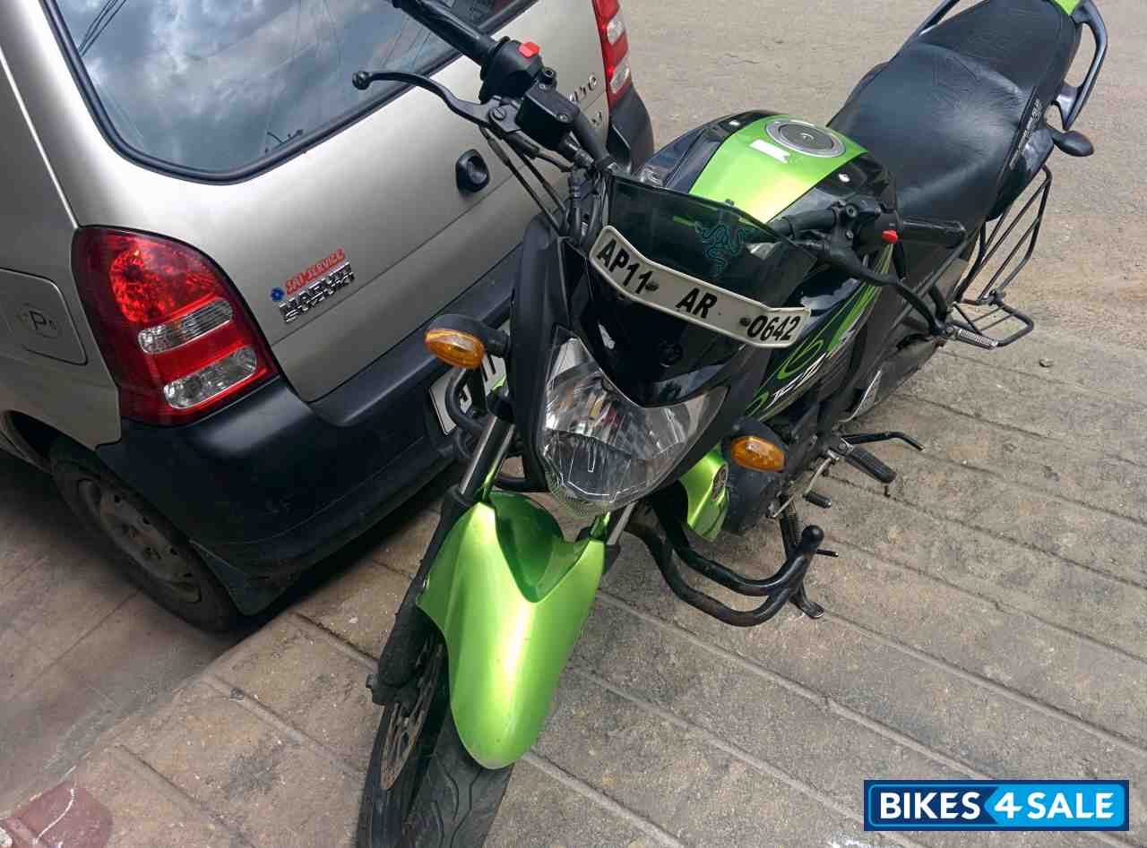 Black And Green Yamaha FZ-S