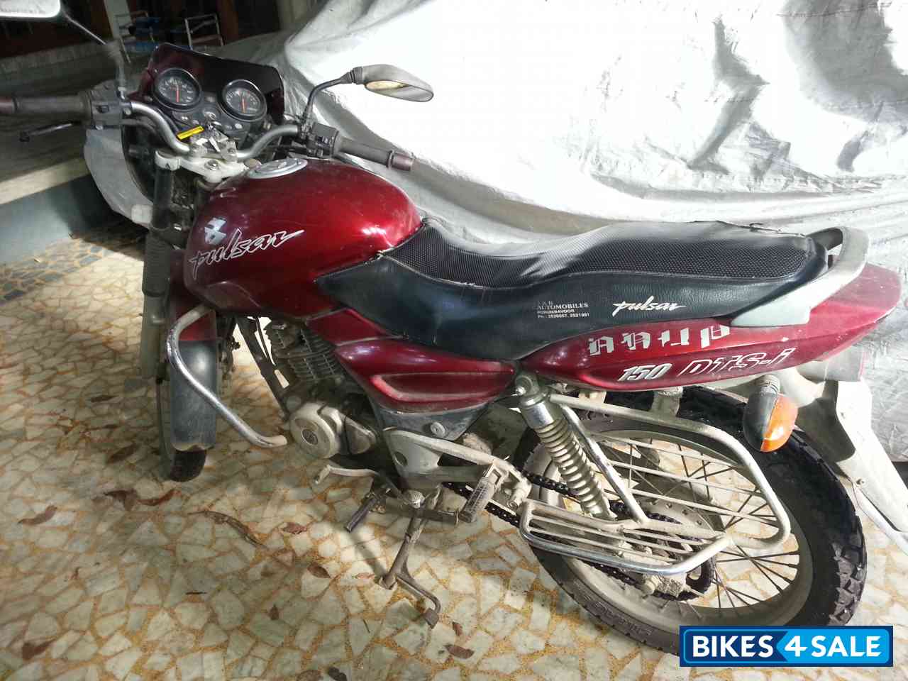 Red Bajaj Pulsar 150 DTSi Red Bajaj Pulsar 150 DTSi