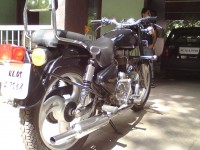 Black Royal Enfield Bullet Standard 350