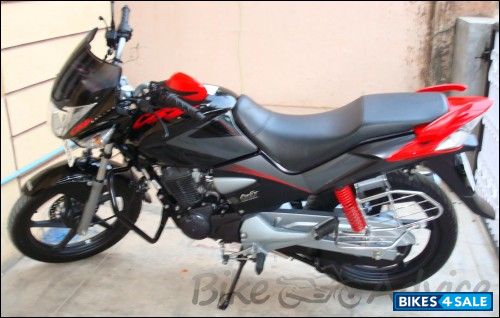 Metallic Black Hero CBZ Xtreme