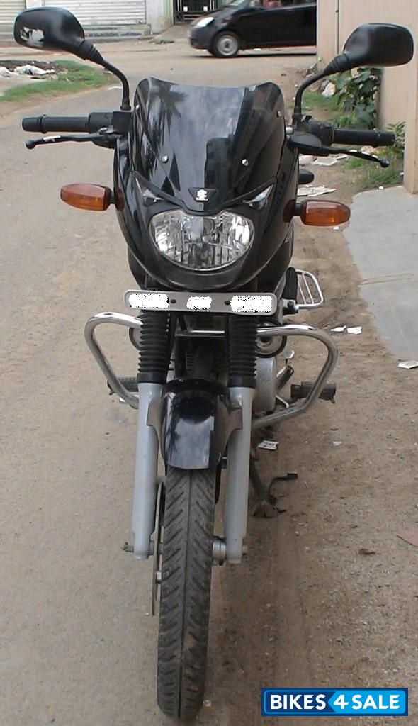 Black Bajaj Pulsar 150 DTSi